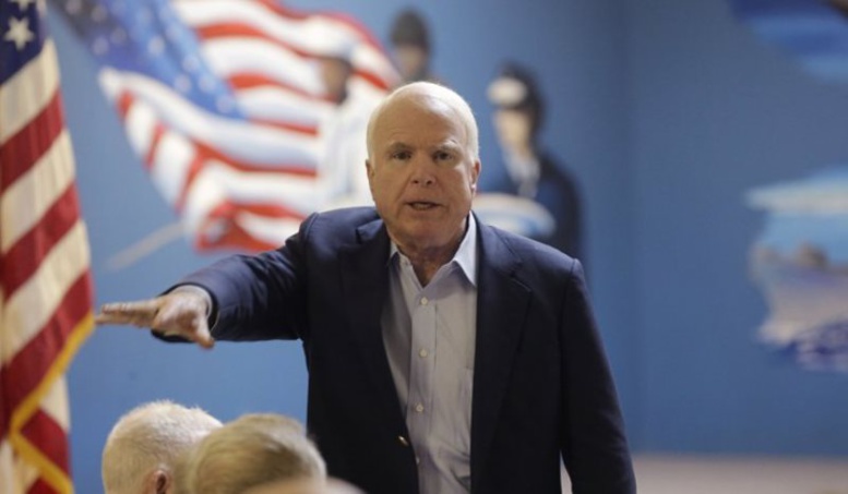 Etats-Unis contre l'Etat Islamique: McCain veut l'envoi de 10 000 soldats américains en Syrie Etats-Unis contre l'Etat Islamique: McCain veut l'envoi de 10 000 soldats américains en Syrie