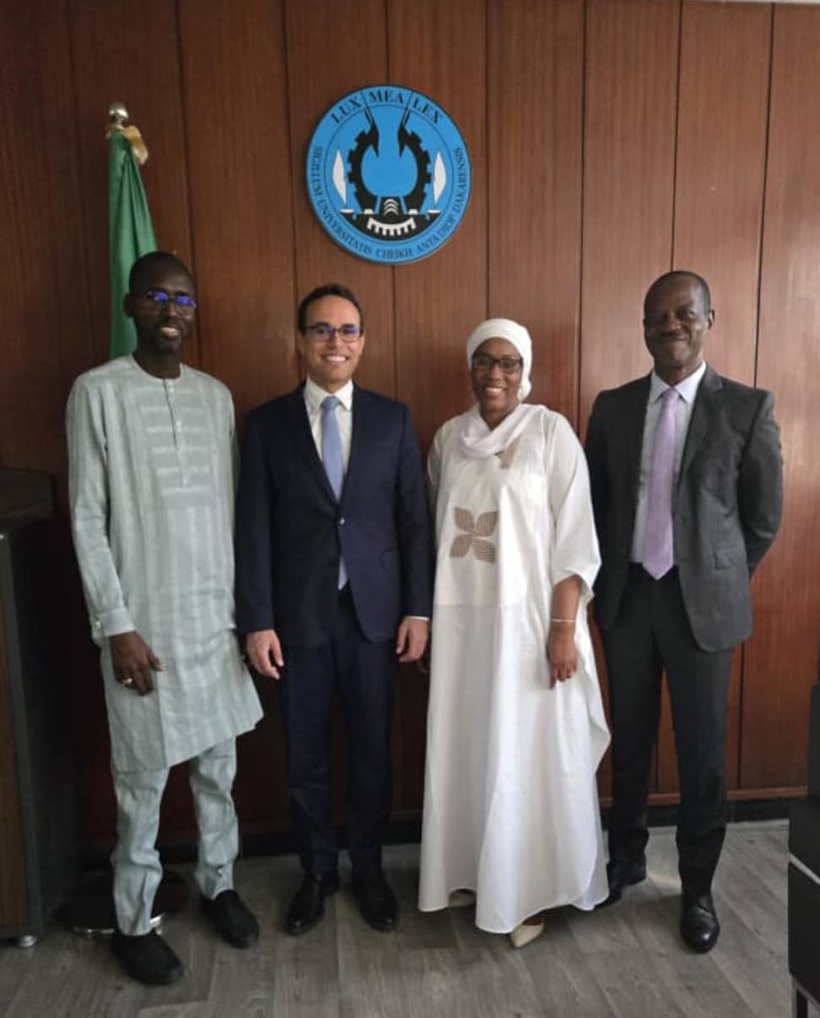 Majdi DEBBICH, représentant résident du FMI au Sénégal reçu à l’UCAD Majdi DEBBICH, représentant résident du FMI au Sénégal reçu à l’UCAD