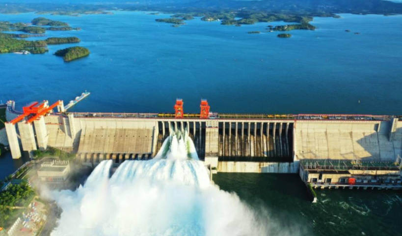 Plus de cent technologies hydrauliques seront mises en œuvre : la science et la technologie chinoises au service du bien-être de la population Plus de cent technologies hydrauliques seront mises en œuvre : la science et la technologie chinoises au service du bien-être de la population