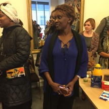 "Aux premiers bruits, j’ai cru que c’étaient des portes qui claquaient", Elisabeth Senghor, ex-otage du Radisson "Aux premiers bruits, j’ai cru que c’étaient des portes qui claquaient", Elisabeth Senghor, ex-otage du Radisson