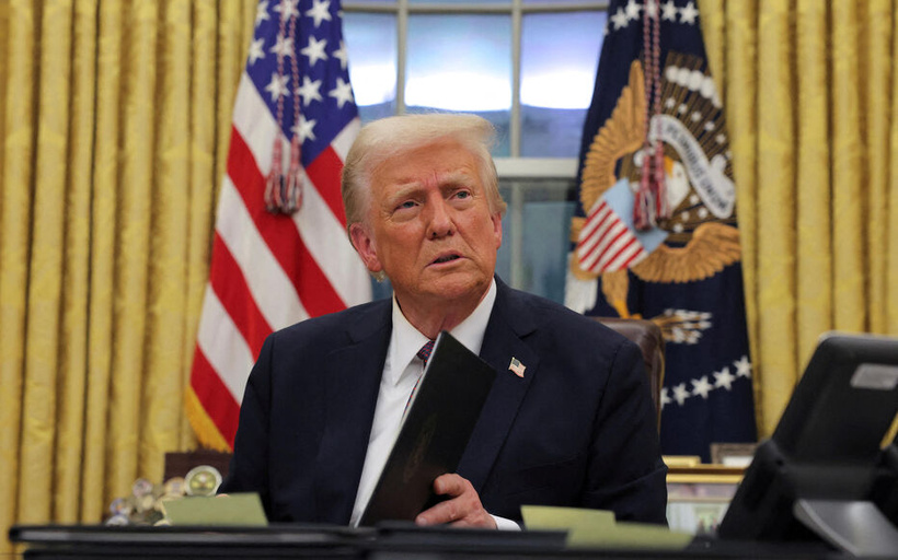 Donald Trump limoge 4 responsables gouvernementaux dans un message sur le réseau Truth Social Donald Trump limoge 4 responsables gouvernementaux dans un message sur le réseau Truth Social