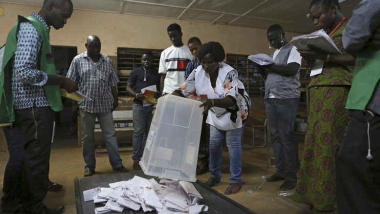 Burkina Faso: dépouillement en cours et résultats attendus ce lundi