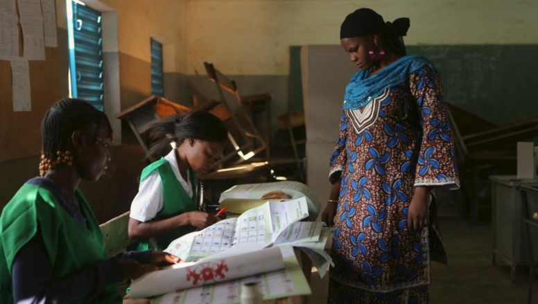 Burkina Faso: premières tendances après une présidentielle historique