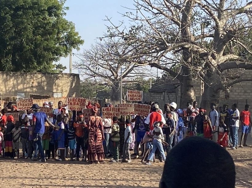 Affaire Tabaski Ngom : les habitants de Farar réclament la levée de l’immunité parlementaire de Moustapha Diop Affaire Tabaski Ngom : les habitants de Farar réclament la levée de l’immunité parlementaire de Moustapha Diop