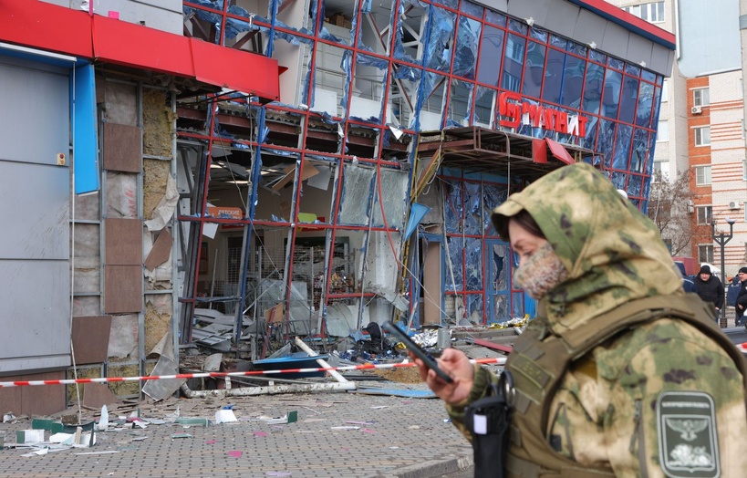 Ukraine: quatre morts et 17 blessés dans une attaque de missile russe dans l'Est Ukraine: quatre morts et 17 blessés dans une attaque de missile russe dans l'Est