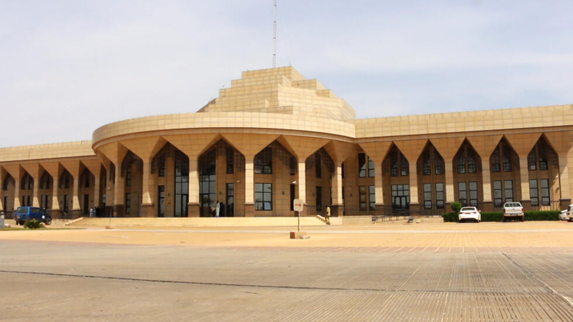 Tchad: les députés font leur première rentrée au sein de la nouvelle Assemblée nationale Tchad: les députés font leur première rentrée au sein de la nouvelle Assemblée nationale