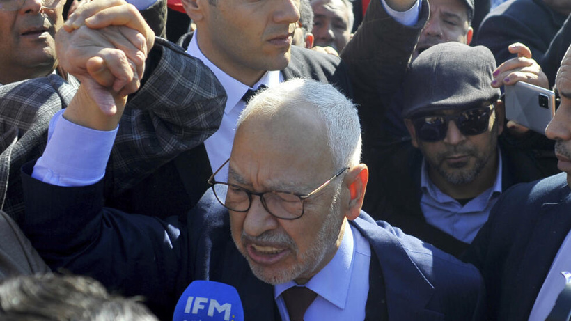 Tunisie: le chef d'Ennahdha Rached Ghannouchi condamné à 22 ans de prison Tunisie: le chef d'Ennahdha Rached Ghannouchi condamné à 22 ans de prison