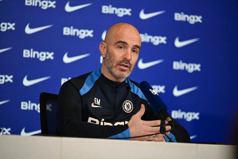 Enzo Marseca vole au secours de Nicolas Jackson Enzo Marseca vole au secours de Nicolas Jackson