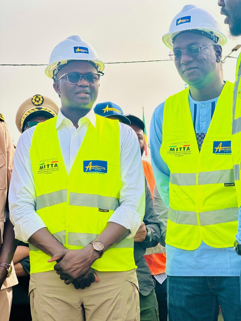 Sénégal : le ministre Yankoba Diémé appelle à un sursaut de lucidité face à la recrudescence des accidents Sénégal : le ministre Yankoba Diémé appelle à un sursaut de lucidité face à la recrudescence des accidents