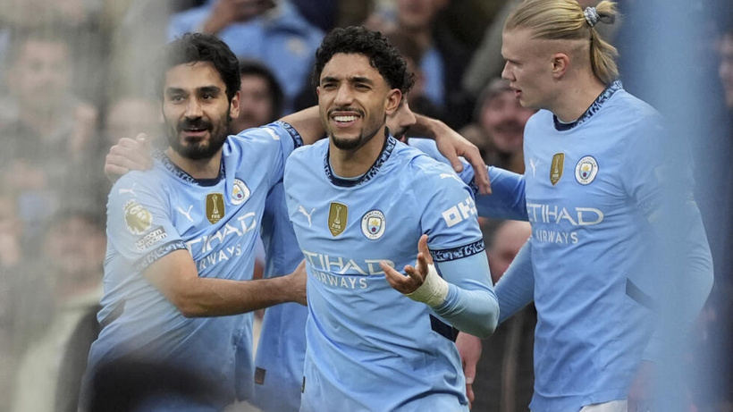 Avec un triplé, l'Égyptien Omar Marmoush propulse Manchester City vers la victoire Avec un triplé, l'Égyptien Omar Marmoush propulse Manchester City vers la victoire
