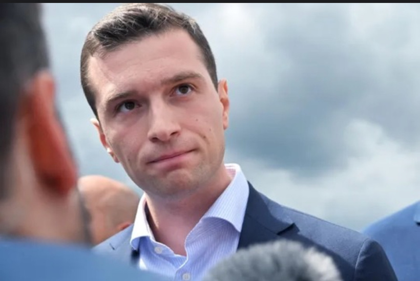 Jordan Bardella annule son intervention à la Conférence d'action politique conservatrice (CPAC) à Washington après le geste de Steve Bannon Jordan Bardella annule son intervention à la Conférence d'action politique conservatrice (CPAC) à Washington après le geste de Steve Bannon