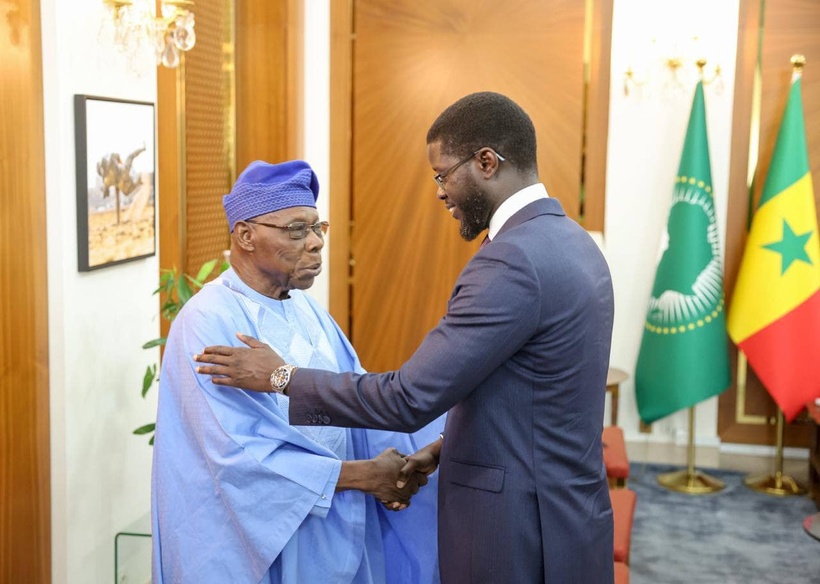 Diplomatie : l’ancien président nigérian Olusegun Obasanjo reçu par Diomaye Diplomatie : l’ancien président nigérian Olusegun Obasanjo reçu par Diomaye