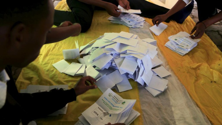 Rwanda: vers une victoire écrasante du «oui» au référendum Rwanda: vers une victoire écrasante du «oui» au référendum