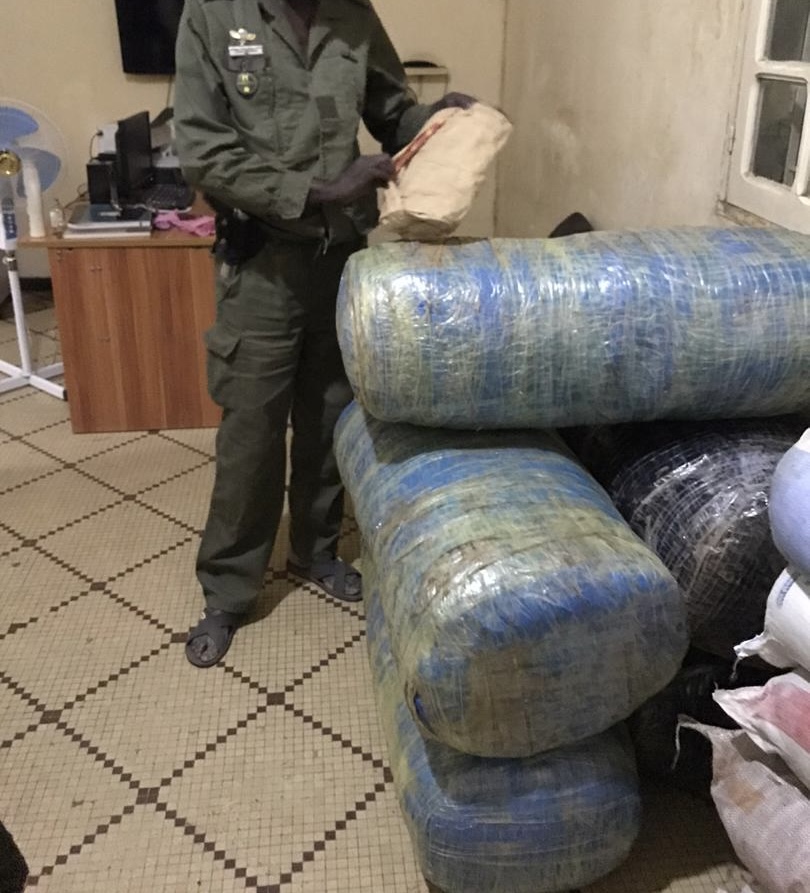 Kaolack : un agent supposé des Douanes arrêté par la Dic pour trafic de drogue