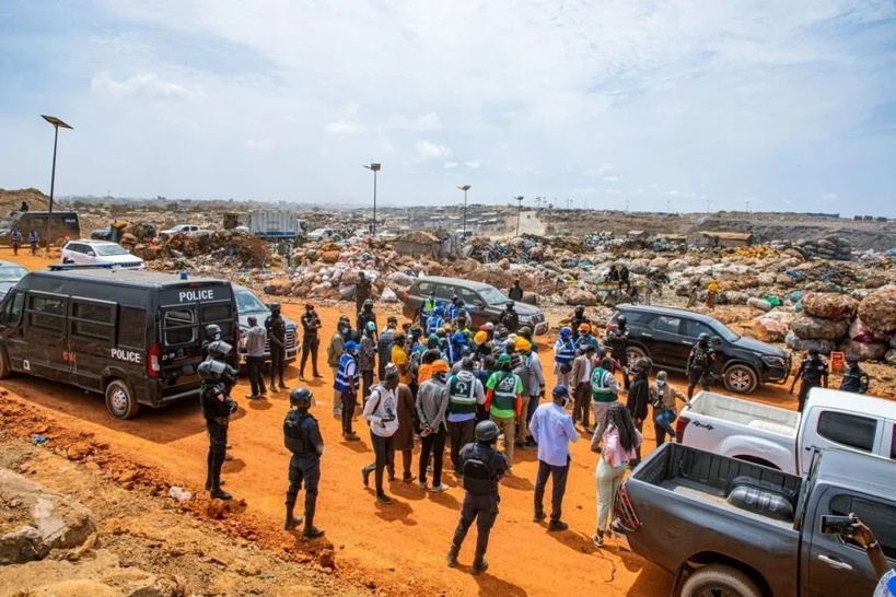 Visite à Mbeubeuss : vers la fermeture de la décharge et la valorisation des déchets Visite à Mbeubeuss : vers la fermeture de la décharge et la valorisation des déchets
