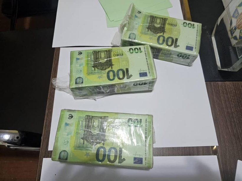 Lutte contre le faux monnayage : saisie de billets noirs d’une contre-valeur de plus de 2,28 milliards de francs CFA Lutte contre le faux monnayage : saisie de billets noirs d’une contre-valeur de plus de 2,28 milliards de francs CFA