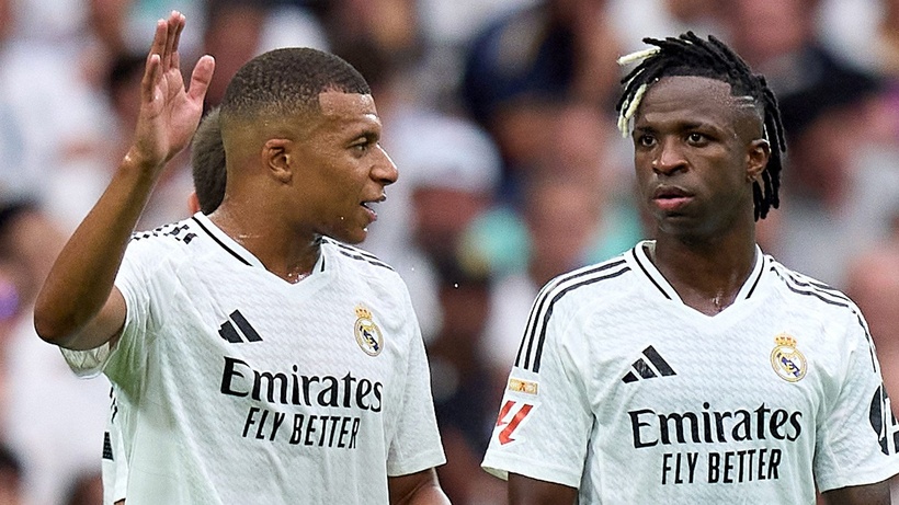 Real Madrid : ça chauffe déjà entre Kylian Mbappé et Vinicius Jr ! Real Madrid : ça chauffe déjà entre Kylian Mbappé et Vinicius Jr !