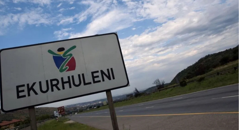 Afrique du Sud : un bus se renverse, 12 morts et des dizaines de blessés Afrique du Sud : un bus se renverse, 12 morts et des dizaines de blessés