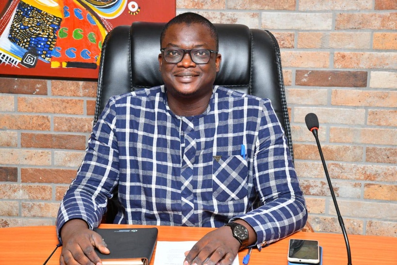 Nommé en juillet 2024, le Dr Alioune Ibnou Talib Diouf, DG de l’ARP, rattrapé par des accusations de trafic de médicaments Nommé en juillet 2024, le Dr Alioune Ibnou Talib Diouf, DG de l’ARP, rattrapé par des accusations de trafic de médicaments