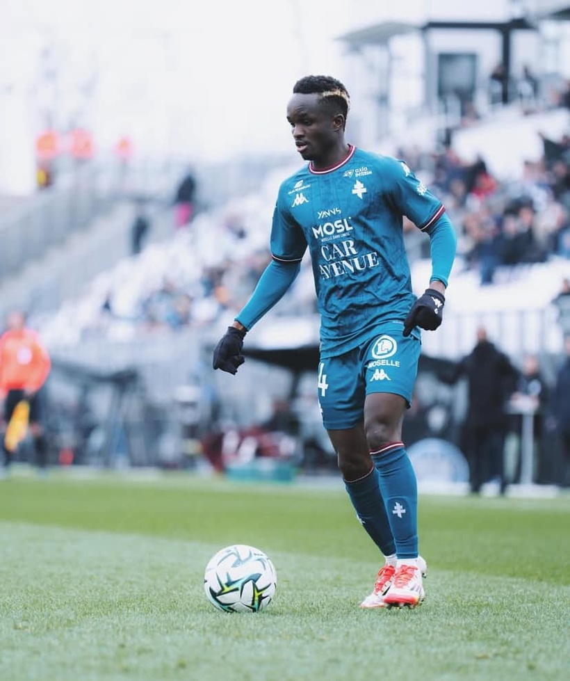 Ligue 2 : Cheikh Tidiane Sabaly s’offre un doublé et porte FC Metz au sommet Ligue 2 : Cheikh Tidiane Sabaly s’offre un doublé et porte FC Metz au sommet