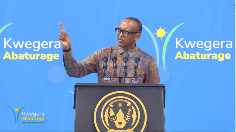 Rwanda: Kagame défend les efforts de la SADC et l'EAC pour une solution politique dans l'est de la RDC Rwanda: Kagame défend les efforts de la SADC et l'EAC pour une solution politique dans l'est de la RDC