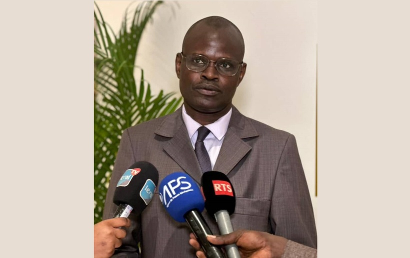 Gratuité des actes d’état civil : Dr Macoumba Diouf salue la mesure, mais invite l'État à compenser les pertes financières Gratuité des actes d’état civil : Dr Macoumba Diouf salue la mesure, mais invite l'État à compenser les pertes financières