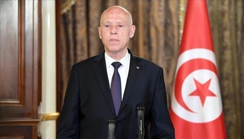 Tunisie: le Premier ministre Kamel Madouri limogé par le président Kaïs Saïed Tunisie: le Premier ministre Kamel Madouri limogé par le président Kaïs Saïed