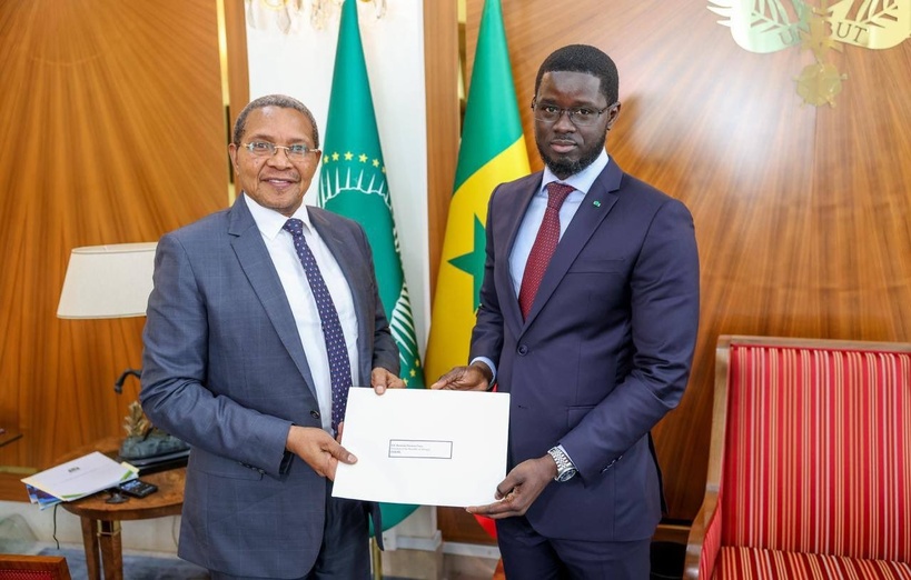 Diplomatie : le Président Diomaye a reçu ce jour l’envoyé spécial de Tanzanie Diplomatie : le Président Diomaye a reçu ce jour l’envoyé spécial de Tanzanie