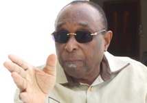 «Jean Paul Dias a perdu l’occasion de se taire», (réseau des enseignants APR) «Jean Paul Dias a perdu l’occasion de se taire», (réseau des enseignants APR)