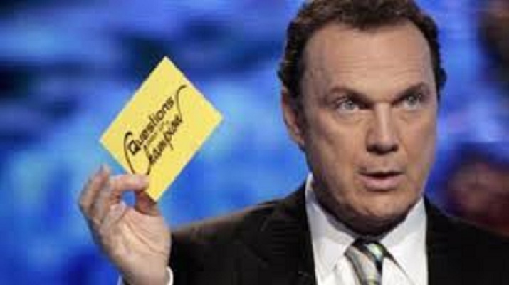 Julien Lepers quitte "Questions pour un champion" à son «corps défendant et la mort dans l'âme»