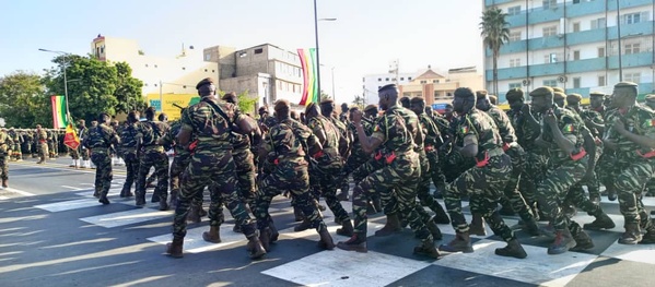 Fête de 4 avril 2025 : suivez l’ambiance électrique au Boulevard Mamadou Dia Fête de 4 avril 2025 : suivez l’ambiance électrique au Boulevard Mamadou Dia