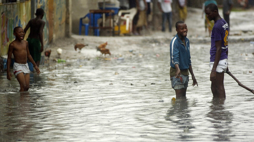 RDC: des pluies intenses sur Kinshasa provoquent d’importants dégâts, il y a sept morts RDC: des pluies intenses sur Kinshasa provoquent d’importants dégâts, il y a sept morts