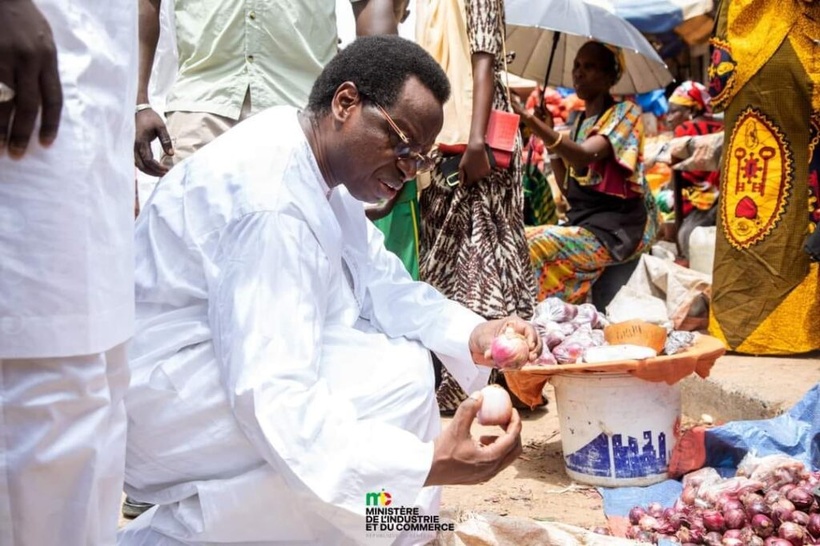 Le Sénégal met fin aux importations d’oignon et de pomme de terre "à partir de cette année" (Ministre) Le Sénégal met fin aux importations d’oignon et de pomme de terre "à partir de cette année" (Ministre)