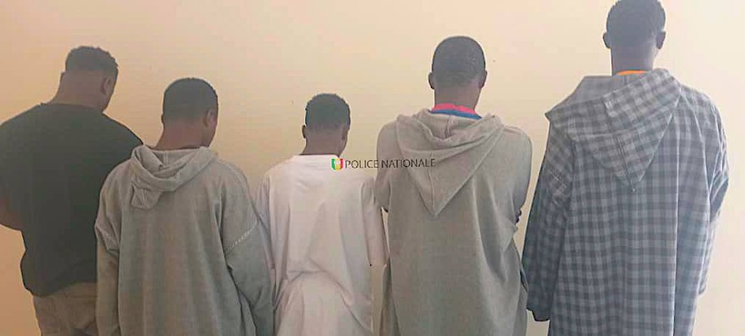 Trafic de migrants : la Police des frontières interpelle cinq (5) individus Trafic de migrants : la Police des frontières interpelle cinq (5) individus