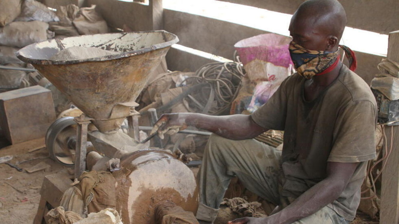 Ghana: les étrangers bientôt interdits d'exploitation de l'or artisanal Ghana: les étrangers bientôt interdits d'exploitation de l'or artisanal