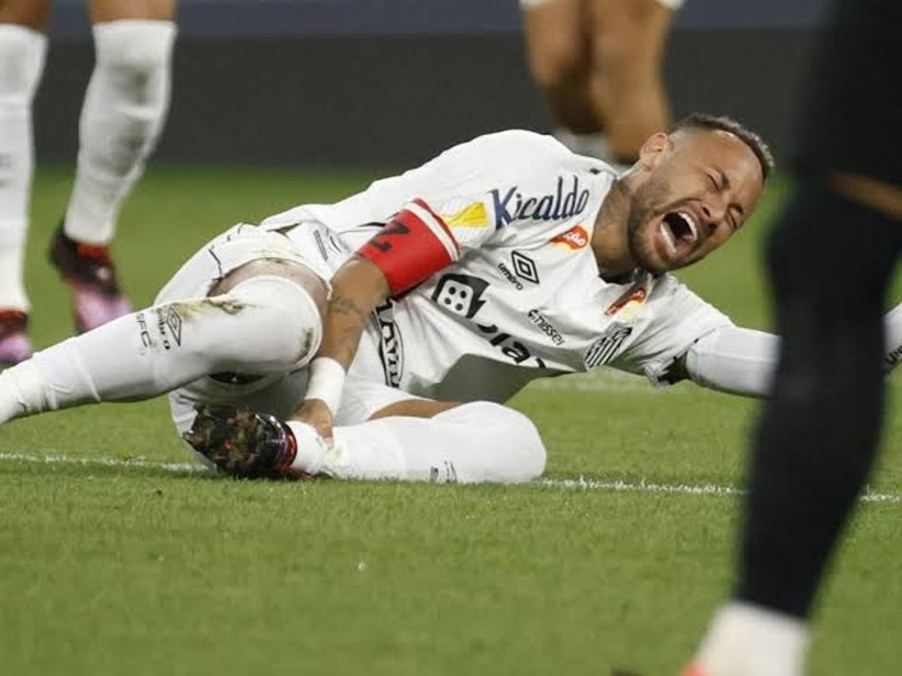 Le communiqué médical alarmant de Santos à propos de Neymar Le communiqué médical alarmant de Santos à propos de Neymar