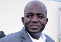 Poursuivi pour diffusion de fausses nouvelles: Oumar Sarr auditionné aujourd’hui Poursuivi pour diffusion de fausses nouvelles: Oumar Sarr auditionné aujourd’hui