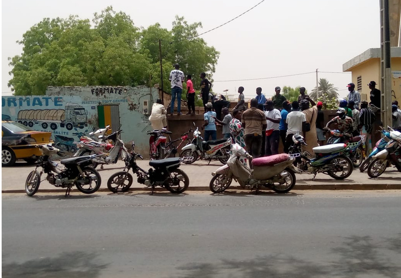 Kaolack : Un jeune homme retrouvé pendu au centre d’éducation populaire et sportive Kaolack : Un jeune homme retrouvé pendu au centre d’éducation populaire et sportive