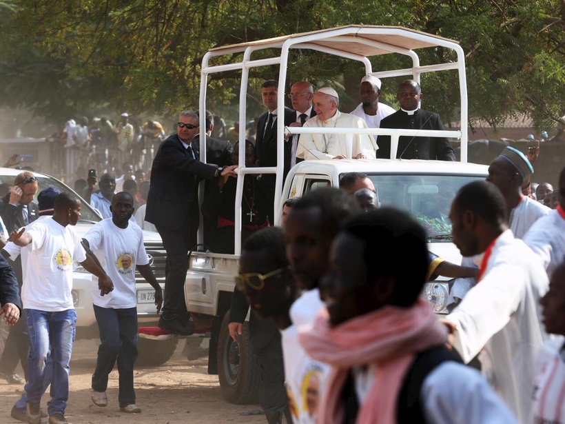 Le pape François et l’Afrique: «Nous gardons l'image de ce pèlerin de la paix et de la réconciliation» Le pape François et l’Afrique: «Nous gardons l'image de ce pèlerin de la paix et de la réconciliation»