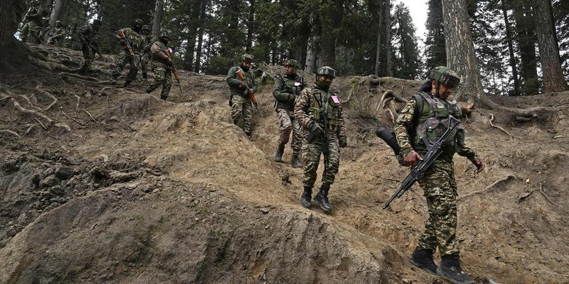 Encore des tirs à la frontière entre Inde et Pakistan, les relations entre les deux pays au plus bas Encore des tirs à la frontière entre Inde et Pakistan, les relations entre les deux pays au plus bas