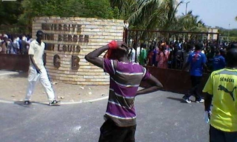 Agression d’un agent de l'Ugb par des étudiants : le CROUS décrète un arrêt de travail de 72h Agression d’un agent de l'Ugb par des étudiants : le CROUS décrète un arrêt de travail de 72h