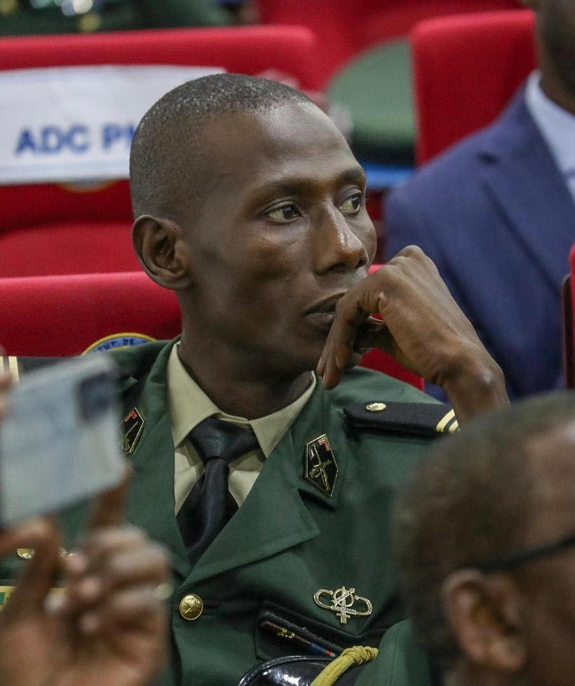 Nécrologie : l'aide de camp de Ousmane Sonko, le Commandant Pape Mignane Ndong décède d’un malaise Nécrologie : l'aide de camp de Ousmane Sonko, le Commandant Pape Mignane Ndong décède d’un malaise