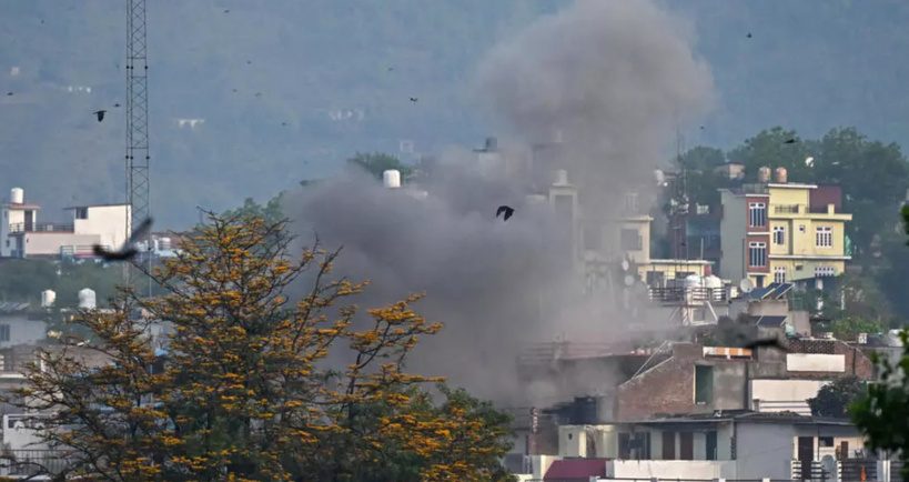 L'Inde frappe le Pakistan, qui riposte, au moins 34 morts L'Inde frappe le Pakistan, qui riposte, au moins 34 morts