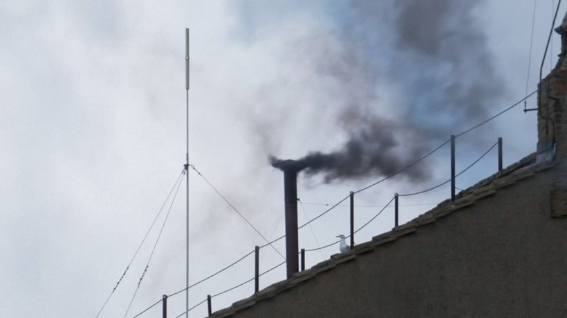 Vatican : Toujours pas de nouveau Pape, la fumée noire s’élève de nouveau ce jeudi matin Vatican : Toujours pas de nouveau Pape, la fumée noire s’élève de nouveau ce jeudi matin
