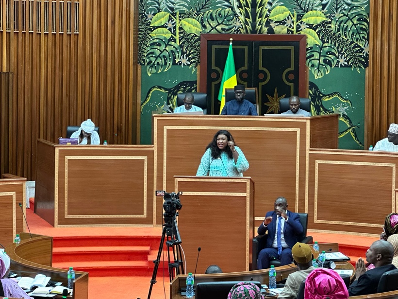 Mise en accusation des anciens ministres : Racky Diallo dénonce une « campagne de dénigrement » contre Macky Sall Mise en accusation des anciens ministres : Racky Diallo dénonce une « campagne de dénigrement » contre Macky Sall