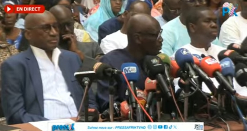 Mise en accusation de cinq anciens ministres : l’APR dénonce un “projet funeste” d’éradication du legs Macky Sall Mise en accusation de cinq anciens ministres : l’APR dénonce un “projet funeste” d’éradication du legs Macky Sall