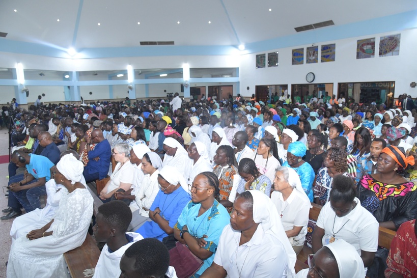 Dakar : Les évêques de la CERAO prônent l’harmonie religieuse et appellent à une meilleure gestion des ressources africaines Dakar : Les évêques de la CERAO prônent l’harmonie religieuse et appellent à une meilleure gestion des ressources africaines