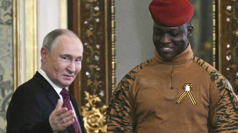 Russie-Burkina: Ibrahim Traoré et Vladimir Poutine en tête à tête à Moscou Russie-Burkina: Ibrahim Traoré et Vladimir Poutine en tête à tête à Moscou