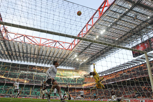 Football : des présidents de clubs italiens et un dirigeant du PSG, soupçonnés de fraude fiscale