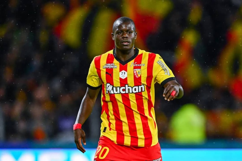 Malang Sarr : « Le Sénégal, c'est ma base, si on m'appelle, je répondrai présent » Malang Sarr : « Le Sénégal, c'est ma base, si on m'appelle, je répondrai présent »